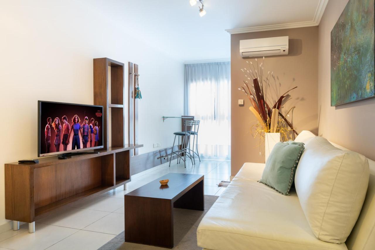 At Suites Cordoba Bagian luar foto